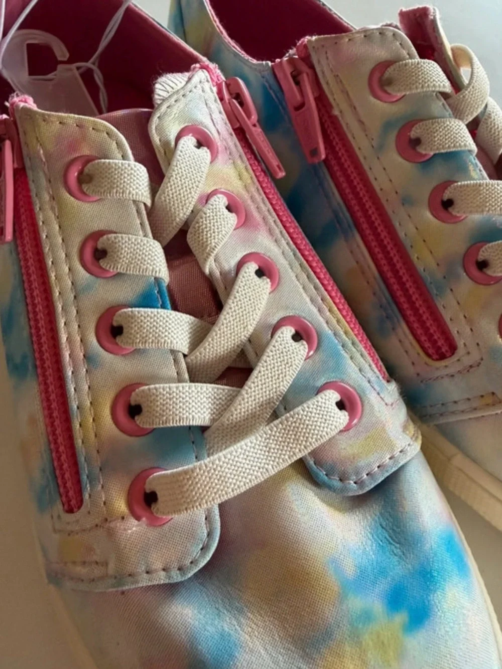 Girl’s Cat & Jack Lucian Pink Tie Dye Dbl Zipper Sneaker Shoes Size 4